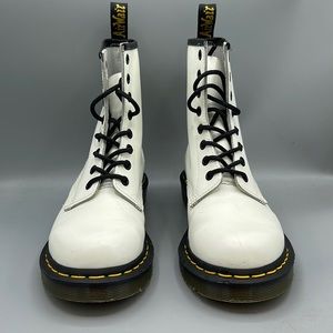 Dr Martens 1460‎ white smooth boots
